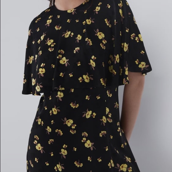 Printed dress NWT - Picture 2 of 7